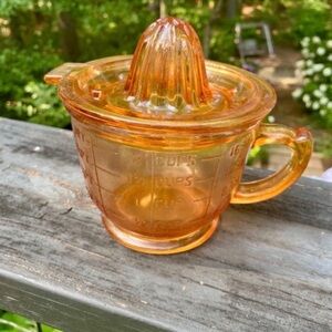 Depression Style Glass Amber Juicer Measure